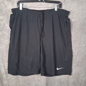 Nike Dry Fit Basketball Shorts Men Size XL Black Stretchable Wiht 3 Pockets